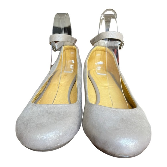 Anthropologie Bussola Tampere Ankle Strap Wedge Leather Heels in Golden Silver - Picture 8 of 16